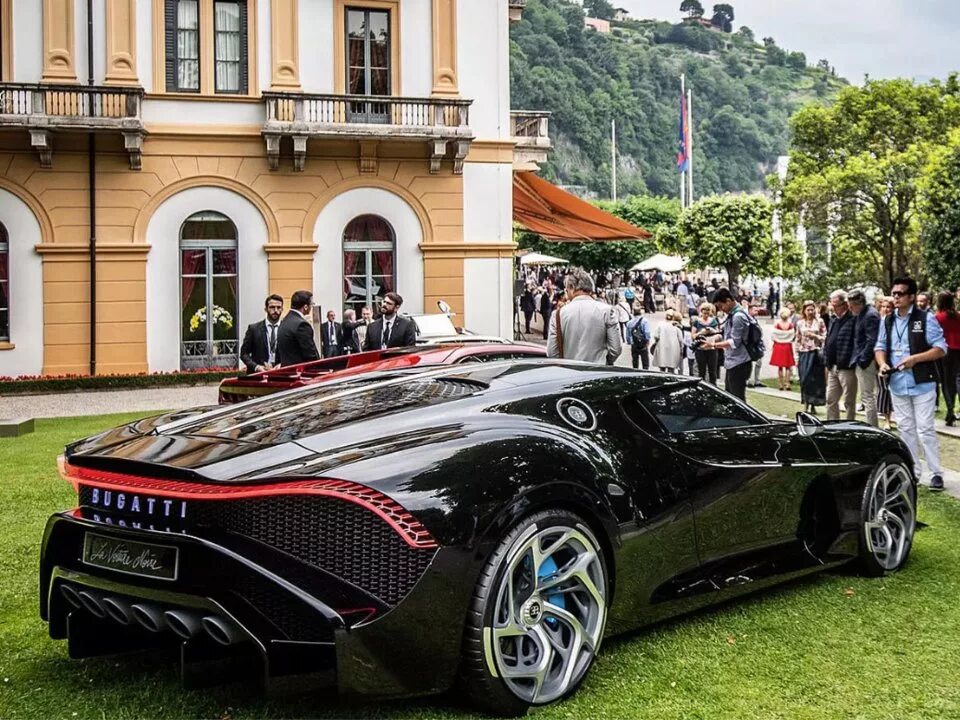 Самые дорогие машины в мире 2024 цены. Бугатти Вентура. Машина Bugatti la voiture noire. Бугатти 2020 Нойре. Бугатти 1000000.