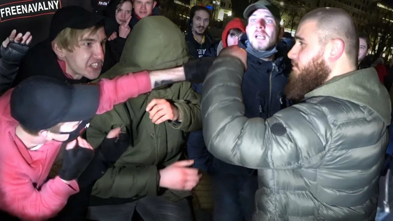 лев против кавказцы. лев против против фаната. лев против толпы хулиганов. лев против против ершова. лев против против фаната.