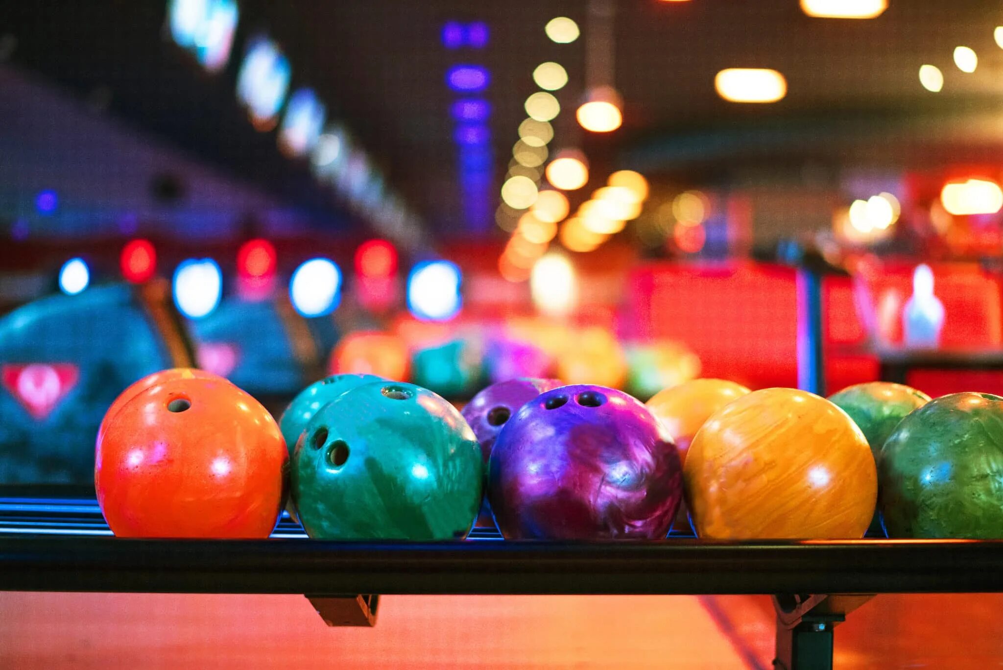 Фантастика боулинг. Боулинг. Боулинг фото. Боулинг плюс сайз. To go Bowling.