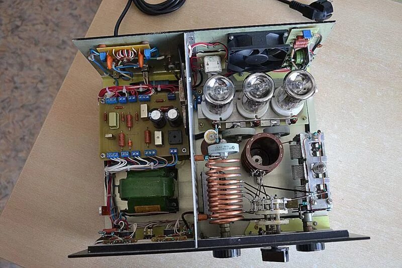 схема кв усилителя мощности на 3х лампах гу-50. схема кв усилителя мощности на гу50. кв усилитель 3х гу 50. кв усилитель 3х гу 50. схема усилителя мощности на гу 50.