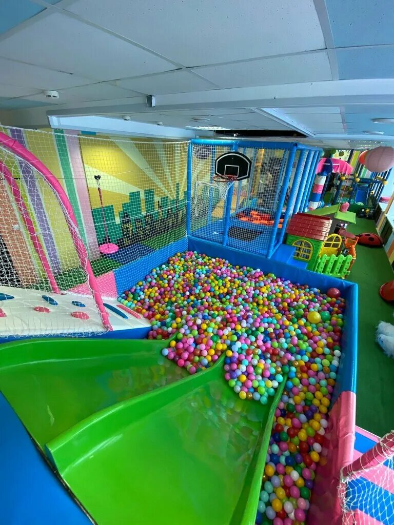 Панорама: FuN KiDS, игровая комната, ул. Королёва, 1А, Зеленодольск - Яндекс Кар