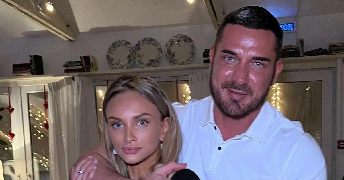 Kurban Omarov and his new 23-year-old girlfriend 2022 Дом Моды VK