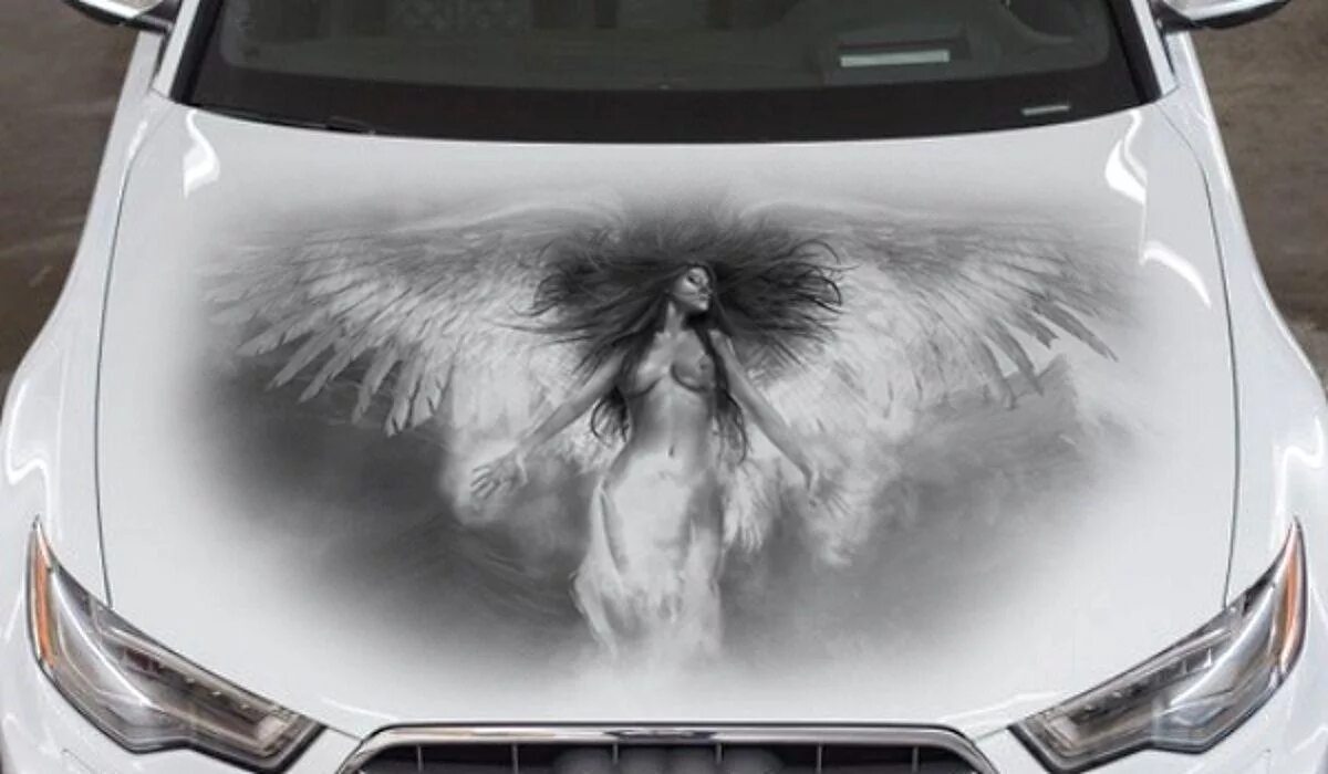 Крылья ангела на машине. Ангел с крыльями на машину. Аэрография ангел на авто. Красивая аэрография на авто. Машина с крыльями.