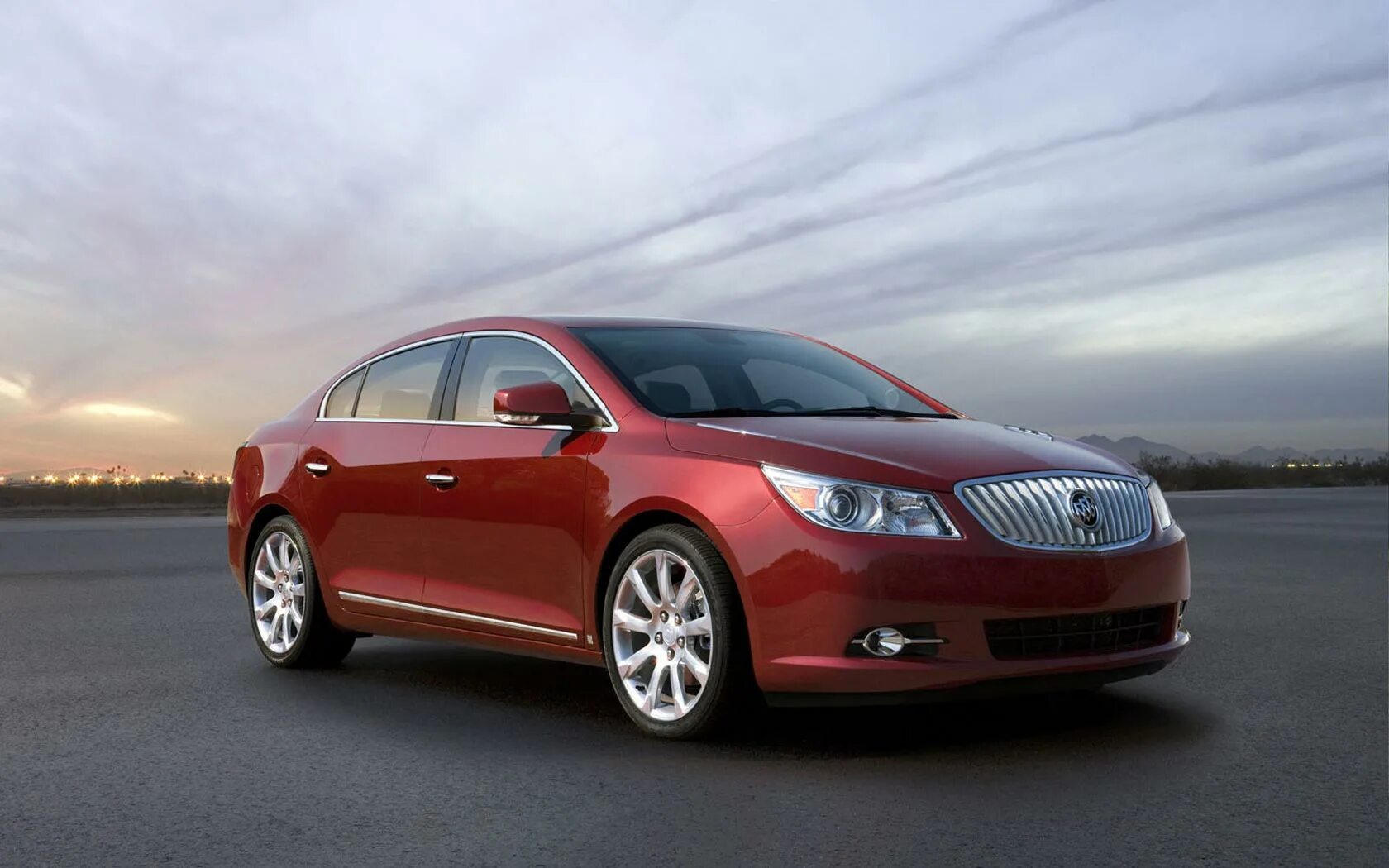 Дэу Альфеон. Buick Lacrosse 2013. Бьюик 2010. Buick Lacrosse 2010. Почему машина легковая