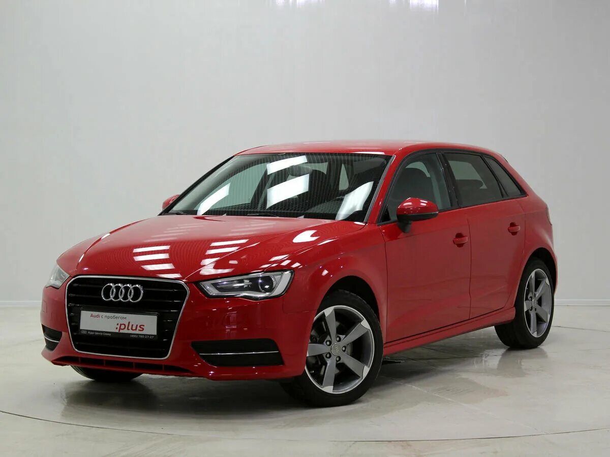 Audi a3 III (8v) 2013. Ауди а3 хэтчбек. Ауди а3 8v хэтчбек. Ауди а3 красный хетчбэк.