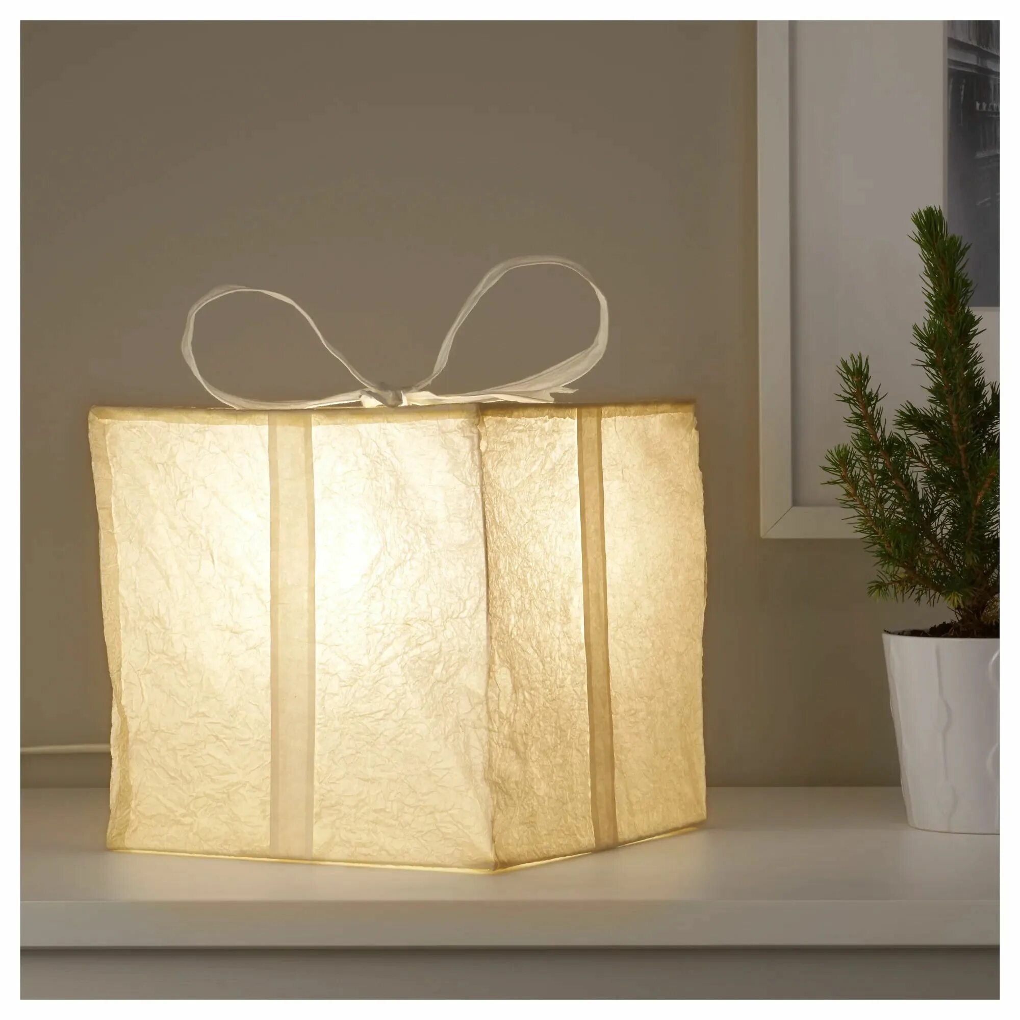 Лампа в ящике корпусе. Фотобокс портативный 20 см. Что можно сделать из коробки лампы. Подарки под елку из коробок. Картонная упаковка для светильников.