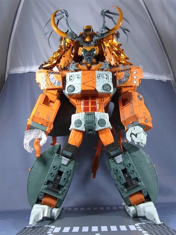 Unicron transformers. Юникрон трансформер. Трансформеры g1 Юникрон. Юникрон Прайм. Transformers Prime Юникрон.