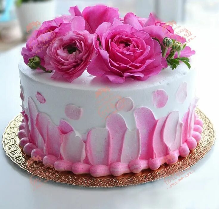 Fresh cakes. Красивые торты. Торт с цветами. Красивые кремовые торты. Торт с цветочками.