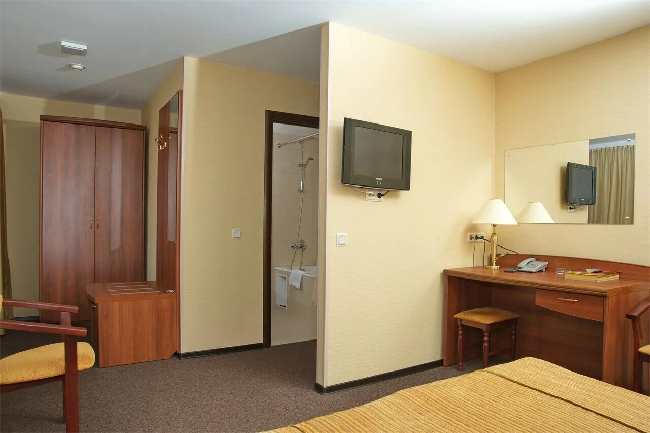 отель ладога санкт-петербург. сауна на шаумяна в отеле ладожский. гостиница на ладожской. гостиница ладога санкт-петербург. ладога 3* гостиница.