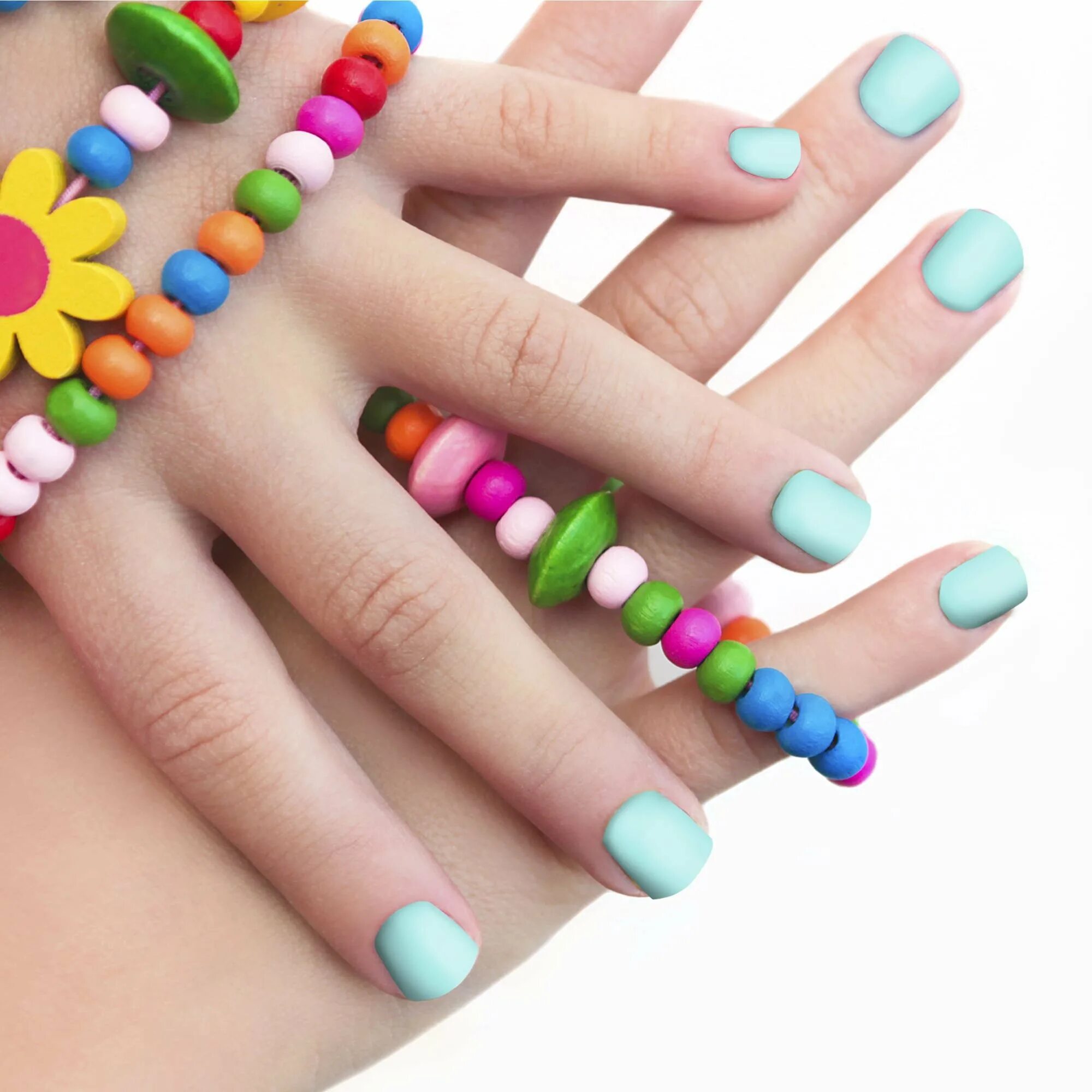Красивый маникюр для детей. Красивый маникюр для детей. Ногти для девочек. Яркий детский маникюр. Маникюр для мамочек с детьми.