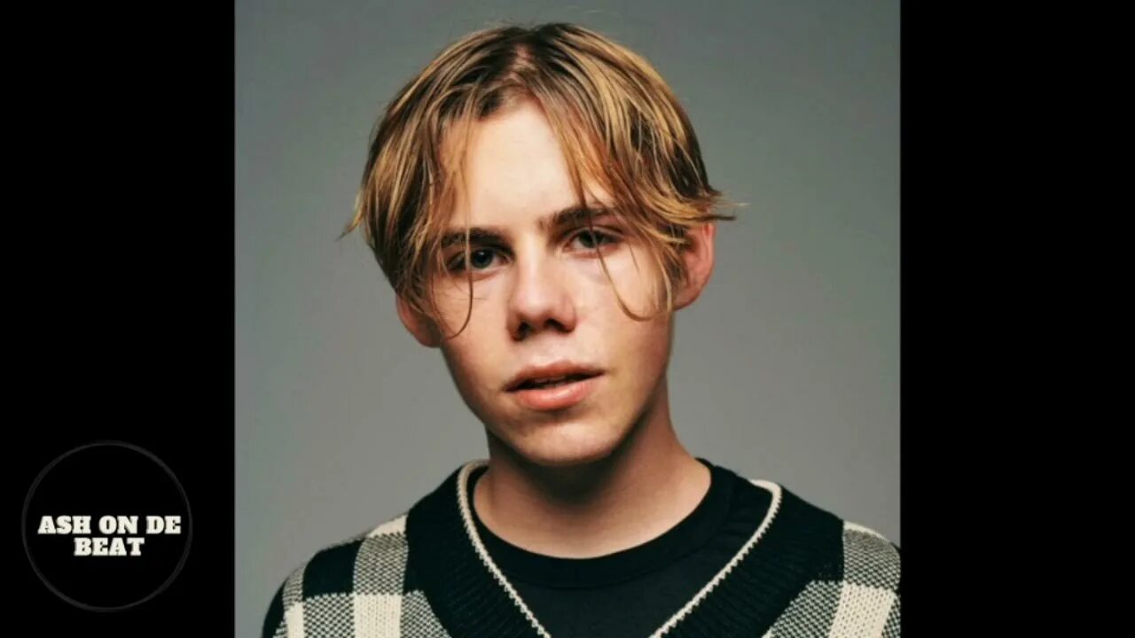The kid laroi рост. The kid laroi рост. Thekidlaroi. Песни the kid laroi. Песня night like this the kid laroi.