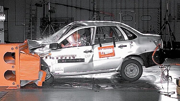 Краш тест ваз 2112. Lada vesta краш тест. Баллы краш тестов ваз. Баллы краш тестов ваз. Краш тест лада таблица.