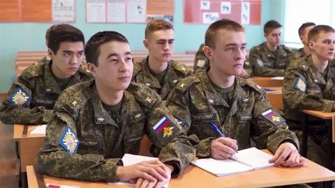 Не поступил на военную кафедру