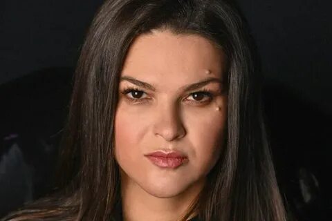 Орыс порно видеоны әйелі түсіріп алып, қосылды