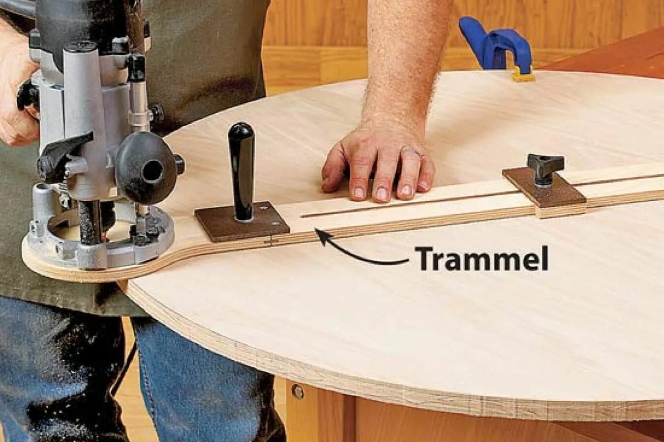 Циркуль для фрезера makita 0700. Wood мастер 2008 циркуль для фрезера. Циркуль для фрезы макита по дереву. Насадка для фрезера по дереву для паза 6мм. Круги фрезером.