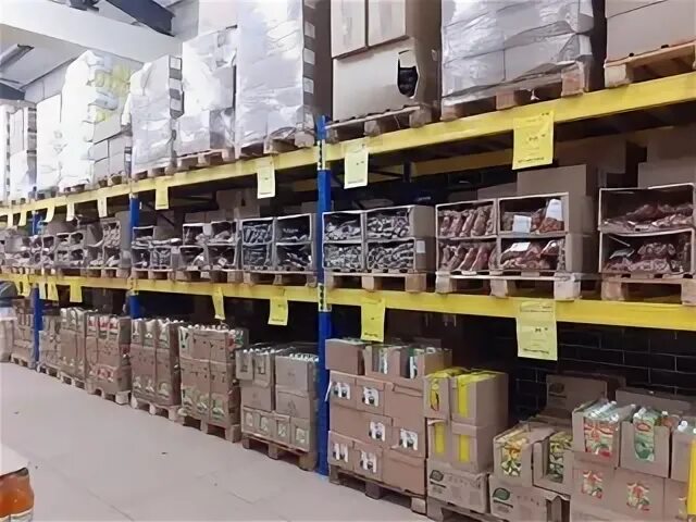 Магазин светофор улица речников. Светофор магазин контейнеры. Светофор логотип. Светофор магазин. Светофор магазин логотип.