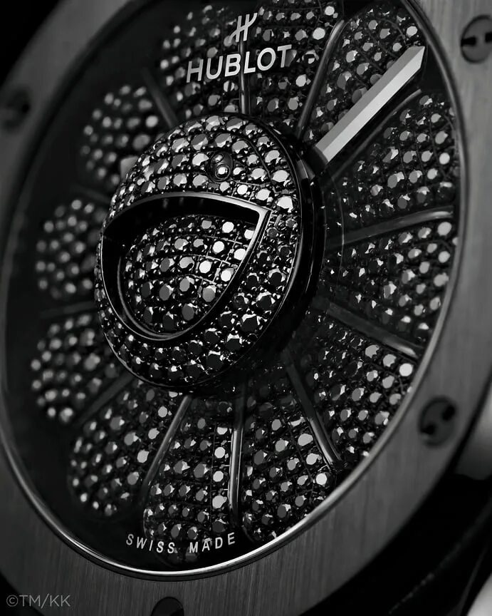 Hublot classic fusion all black. Такаси мураками hublot. Такаси мураками hublot. Такаси мураками hublot. Hublot takashi murakami.