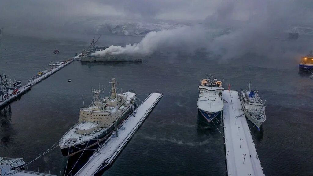 Краболов русь антей. Работа в мурманске в море свежие. Арктический порт мурманск. Антей север мурманск. Мурман-1 антей север судно.