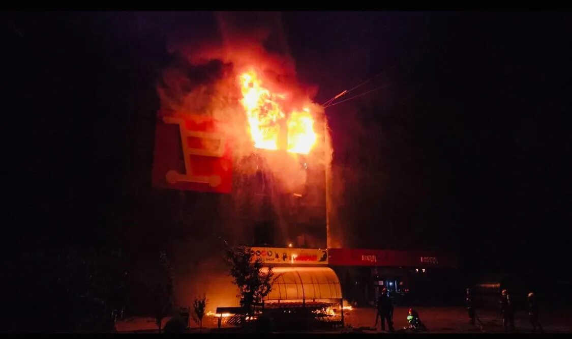 Удар по Одессе. Взрывы в Одессе. Одесса ночной обстрел.