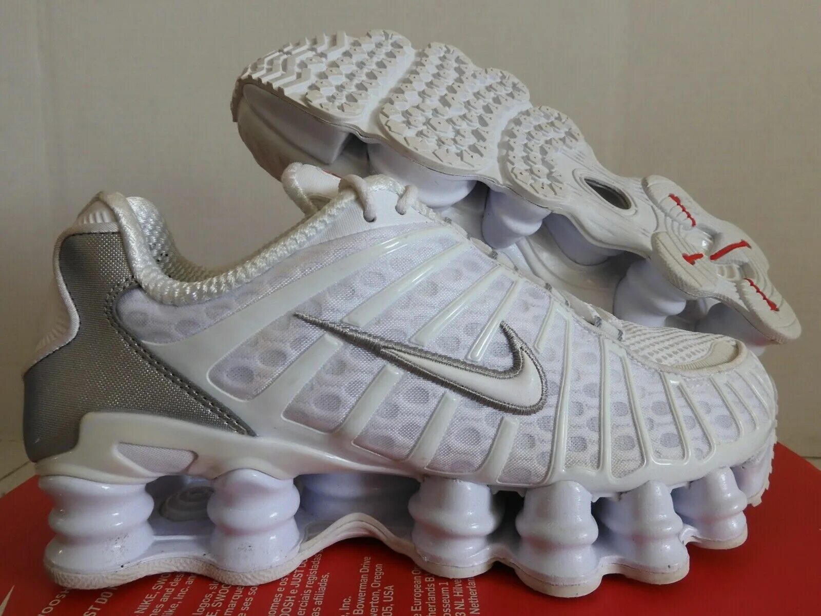 Nike Shox TL White Metallic Silver. Nike Shox TL White. Nike Shox TL White Metallic.