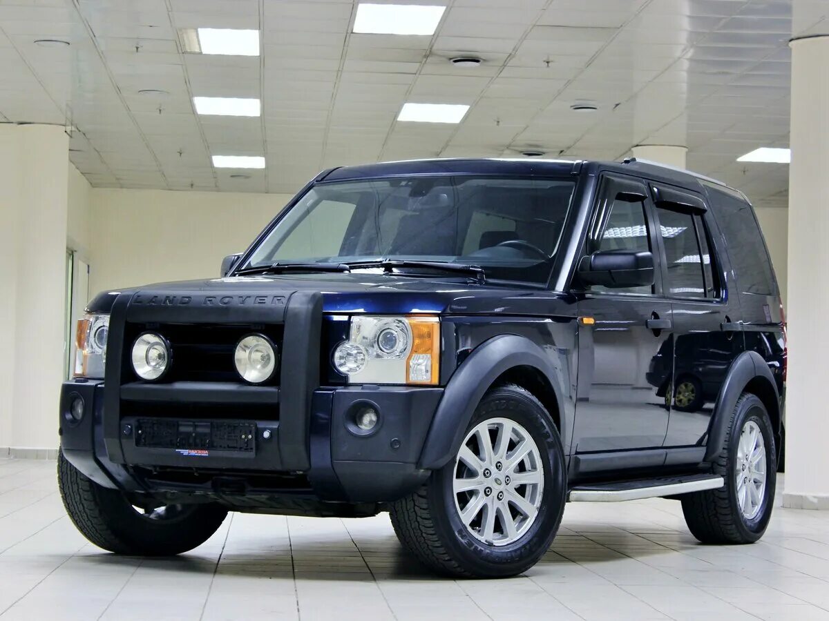 Сколько стоит дискавери. Ленд Ровер Дискавери 3. Land Rover Discovery 3 2008. Land Rover Дискавери 3. Range Rover Discovery 3.