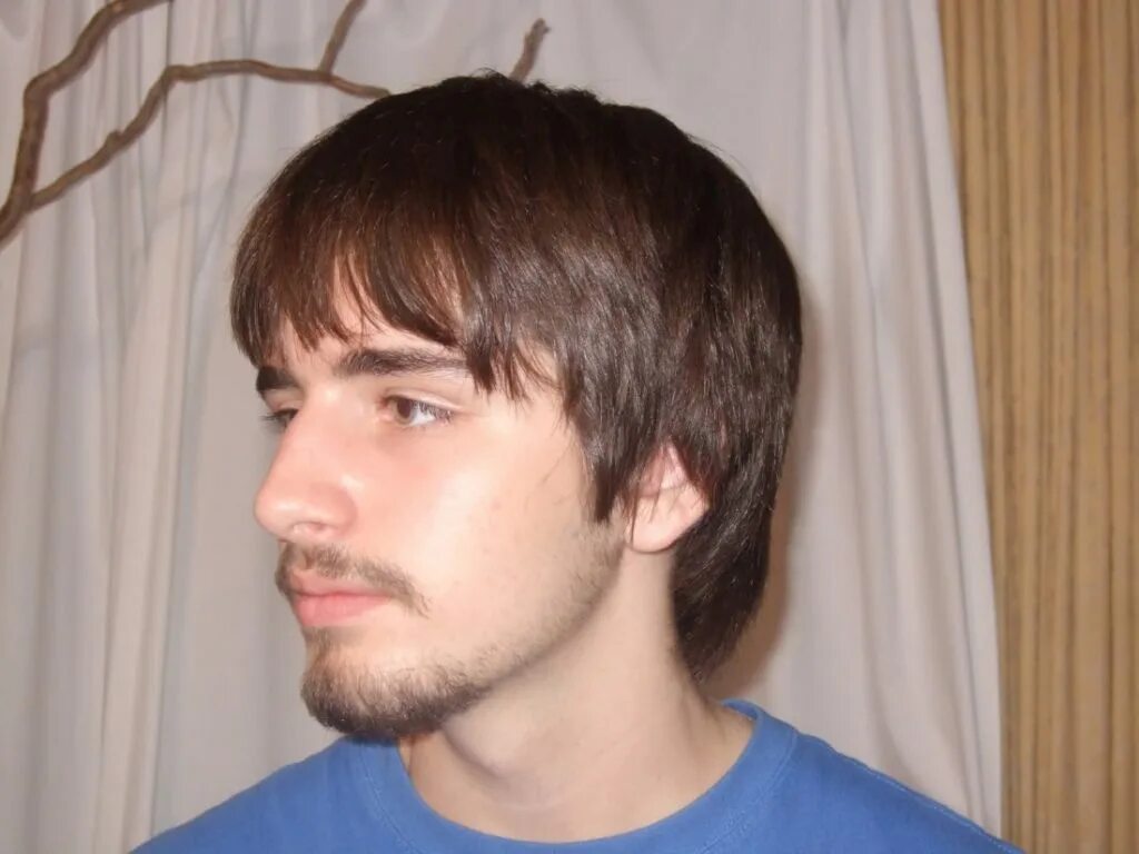 Подростковые усы