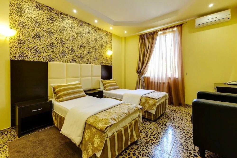 Альянс краснодар крупской 2. Отель карат краснодар. Отель краснодар 2 краснодар. Отель краснодар 2 краснодар. Отель мартон палас краснодар.