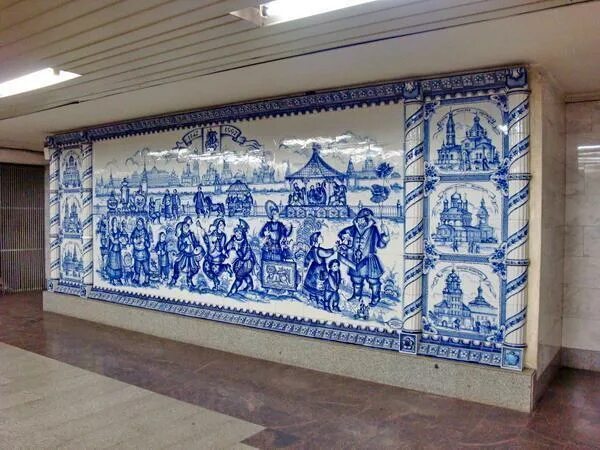 Станции москва гжель. Маршрут москва-гжель. Гжель архитектура. Люстра "триумф" шестирожковая. Станция метро вднх внутри.