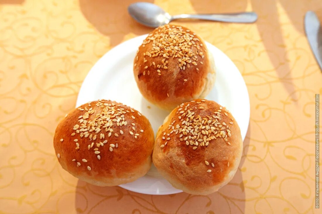 плюшка с кунжутом. рисовая булочка с кунжутом манга 1 глава. булочка с кунжутом манга. рисовая булочка с кунжутом аниме. рисовая булочка с кунжутом.