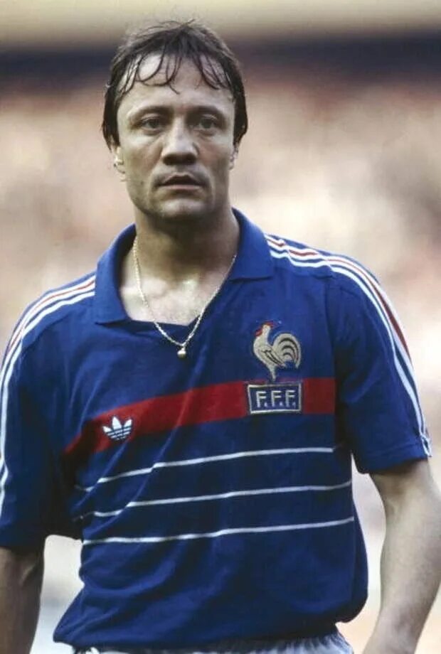 Нападающие французы. Франция 1984 Чемпионат Европы. Французские футболисты известные.