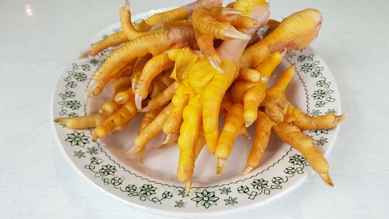 Куриные лапки рецепты приготовления с фото short cut to dim sum style chicken feet Chicken paw recipe, Cantonese food, Dim