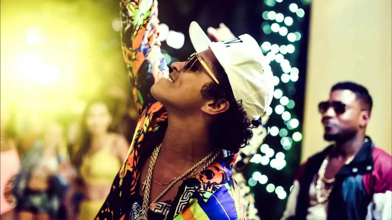 Bruno mars apt слушать. Bruno mars apt слушать