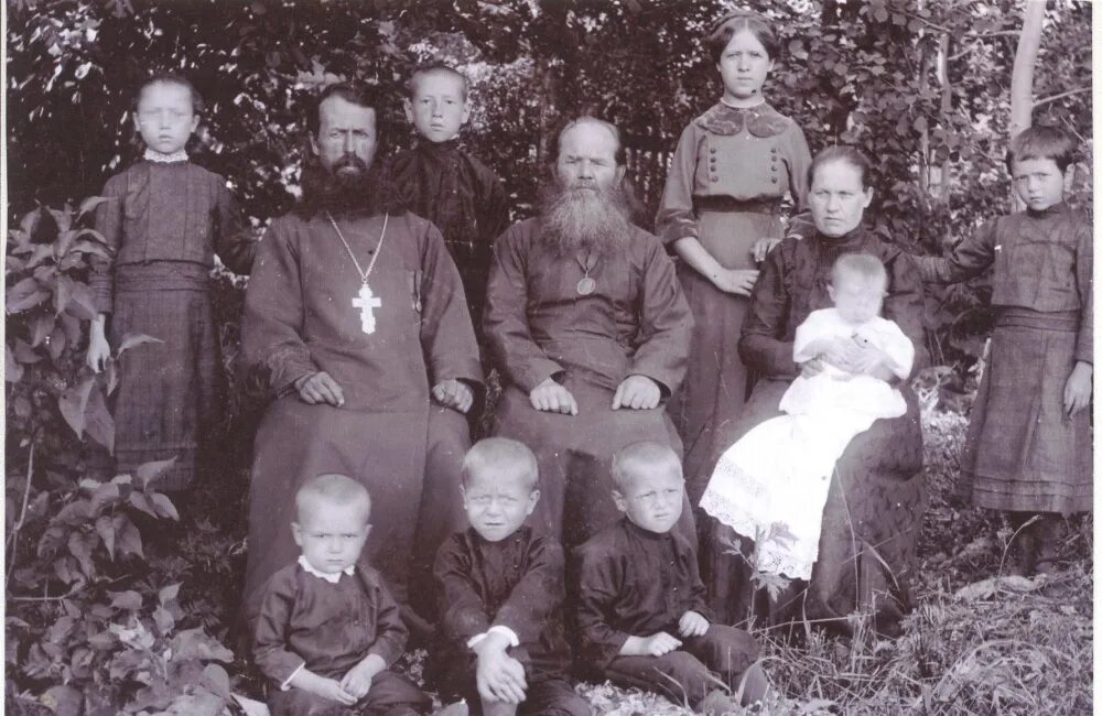 Анатолий дмитриевич ивановский священномученик. Священник в яранском и уржумском уездах. Василий спасский. Священники олонецкой губернии. Священник целебровский вятка.