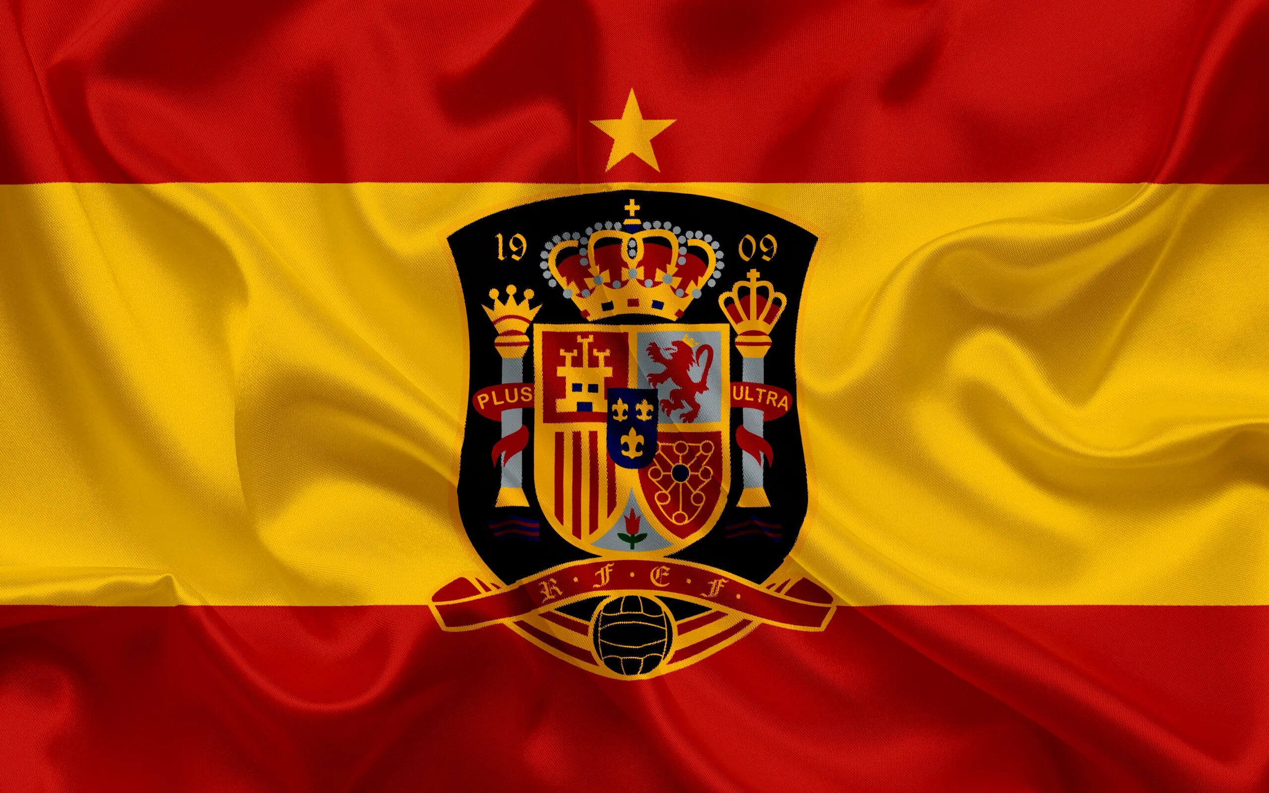 Испания страна футбола. Сборная Испании по футболу лого. Сборная Испании флаг. Лого сборной Испании по футболу. Сборная Испании по футболу флаг.