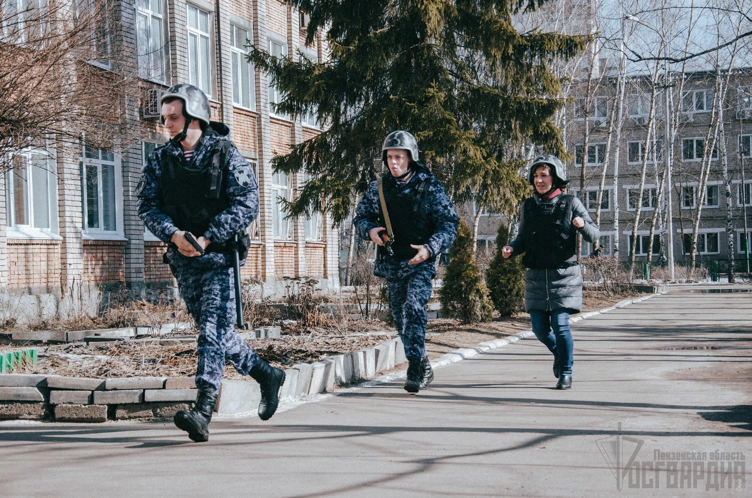 Спецотдел росгвардии. Вневедомственная охрана пенза. росгвардия пенза охрана. вневедомственная охрана росгвардии пенза. нацгвардия ово.