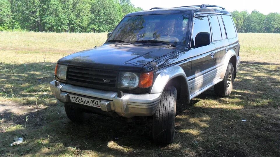 Montero 2. Митсубиси монтеро 2 1990 автомат 3 литра. Митсубиси монтеро 2 1990 автомат 3 литра. Митсубиси монтеро 1995 года. Mitsubishi montero 2.