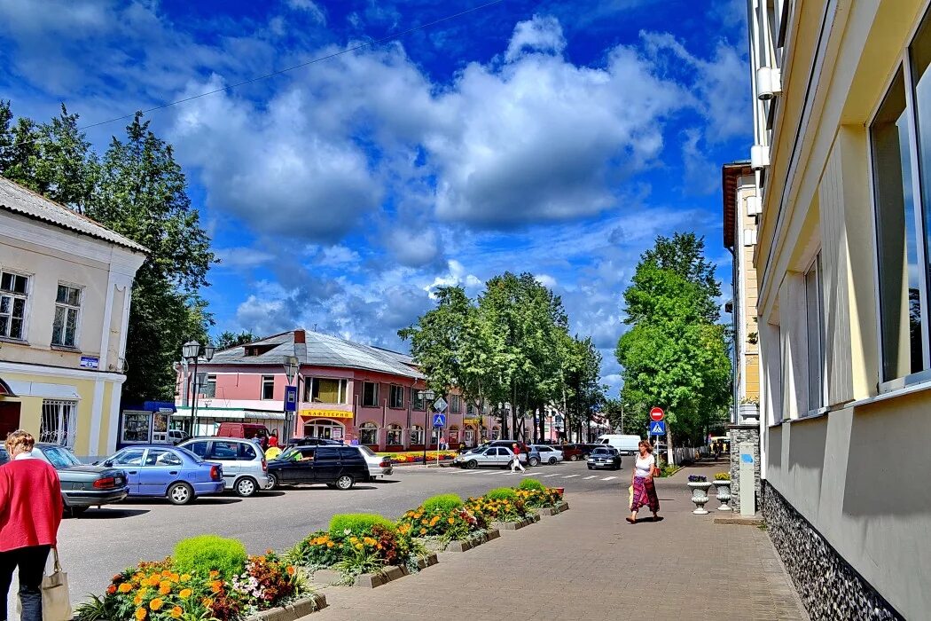 Сайт боровичи новгородский область. Городское поселение город Боровичи. Боровичи центр города. Боровичи Новгородская область. Боровичи Новгородская область центр.