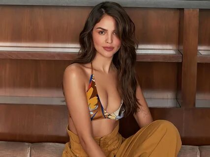 Обои для рабочего стола. взгляд, девушка, волосы, фигура, актриса, губы, кр...