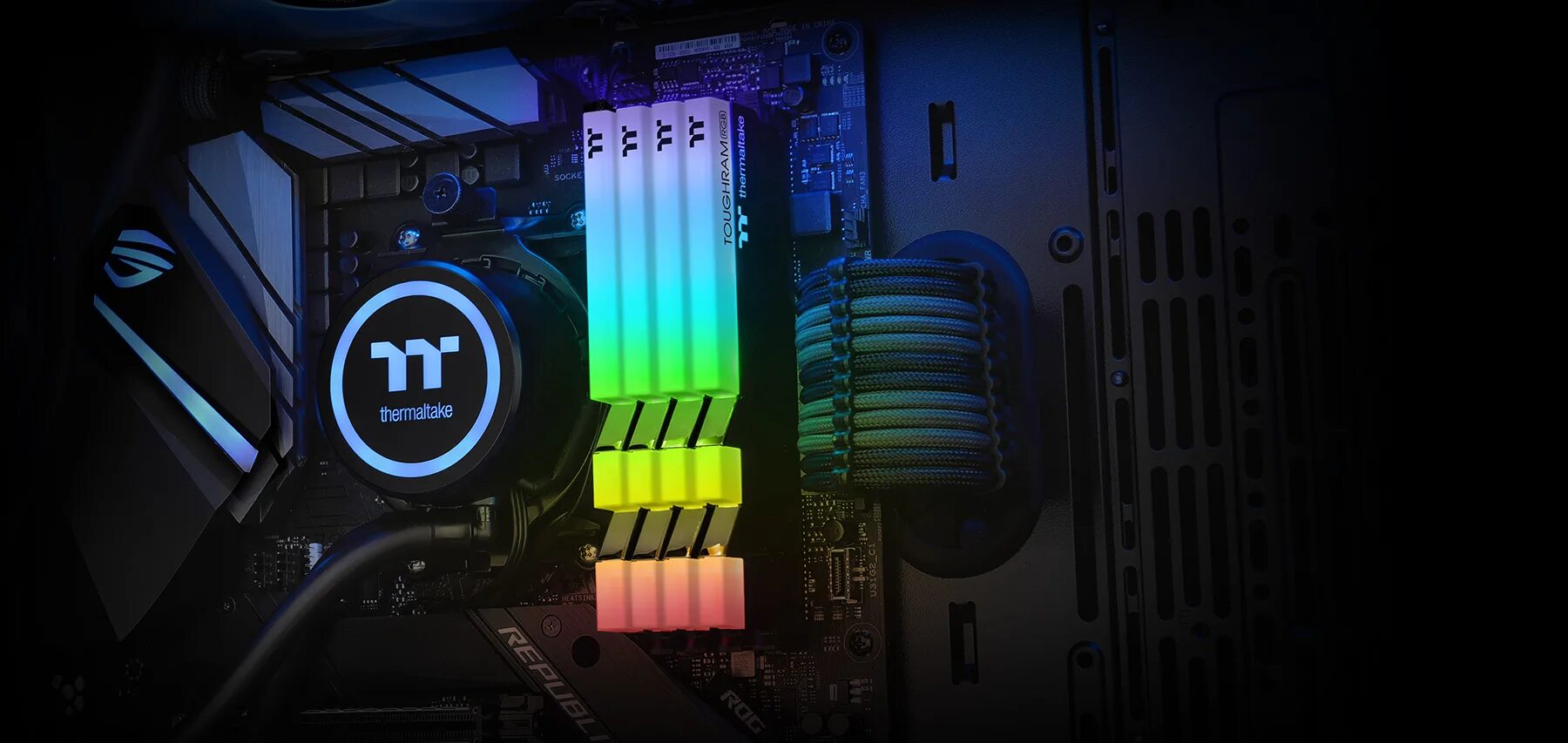 32gb 2x16gb ddr4 3200mhz rgb. Оперативная память с rgb подсветкой. thermaltake toughram rgb ddr4 3200 14-16-16-30. планка оперативной памяти на с ржб подсветкой. dell powerstore gen2 3200t.