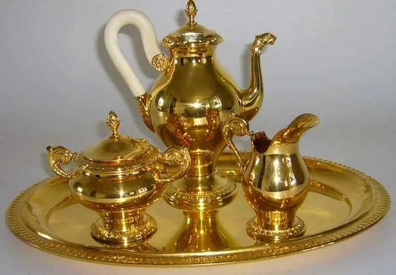 Декорирование сусальным золотом. Златоустовская гравюра 19 век. Сказка позолота. Вена антик чашка. Братина оружейная палата.