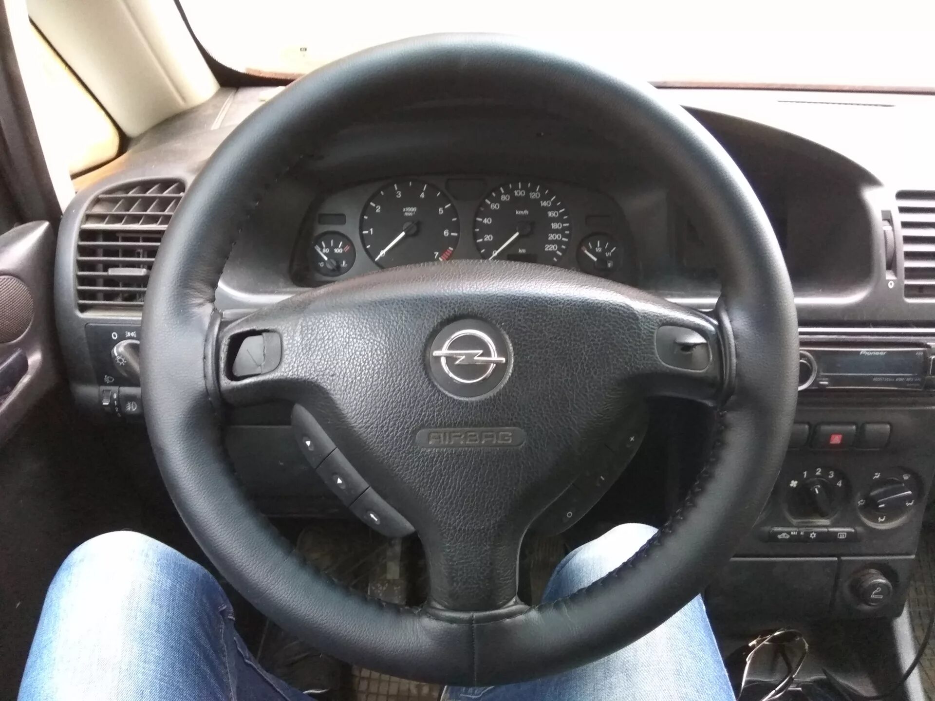 Руль Опель Зафира 2000. Opel Vectra c 2003 руль. Руль Опель Омега б 2003г. Руль омега б