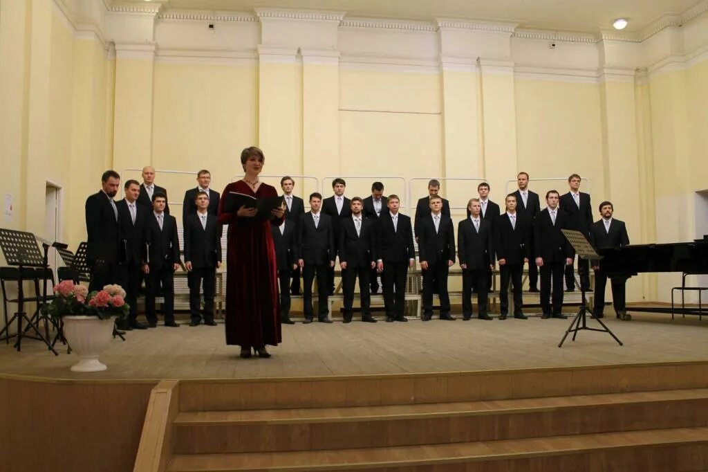 свердлова 25 петрозаводск музыкальное училище. музыкальный колледж петрозаводск. э. колледж имени раутио. симфонический оркестра на сцене петрозаводск колледж им ю к.