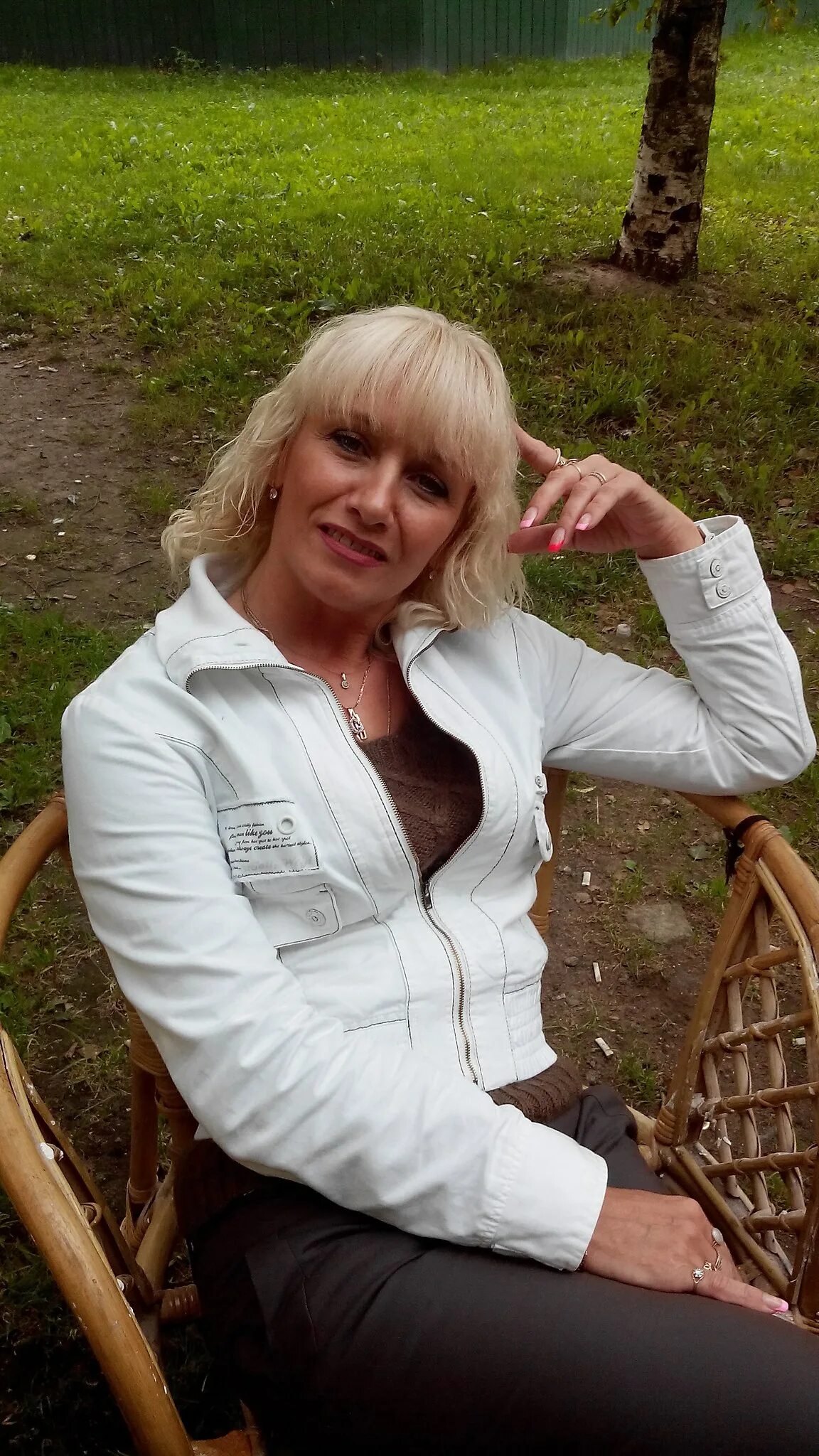 Женщины санкт петербурга. Свободные женщины спб. Красивые девушки санкт-петербурга. Одинокие женщины санкт петербурга. Русские женщины за 50.