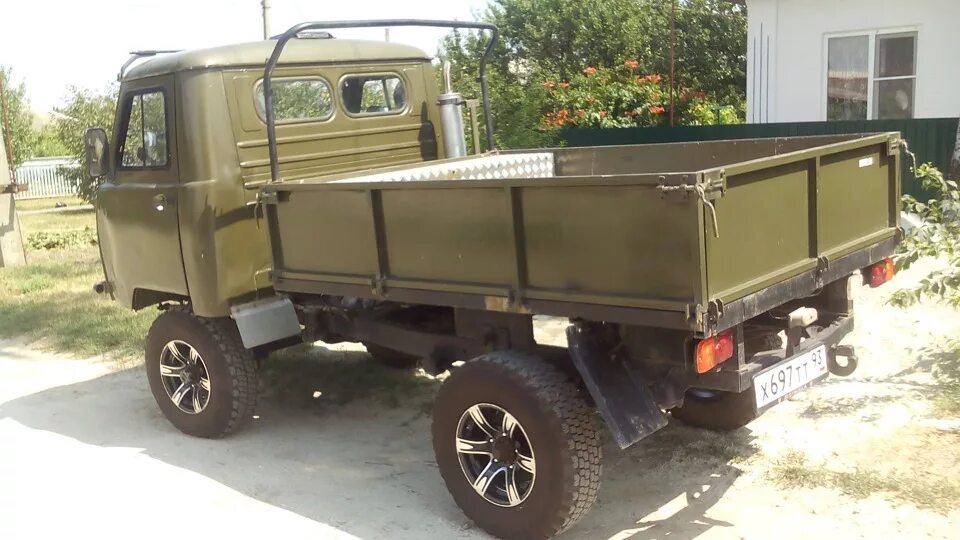 Кузов УАЗ 3303. Кузов бортовой УАЗ 3303. УАЗ 452 3303 бортовой. UAZ 3303 бортовой. Кузов уаз 3303 купить