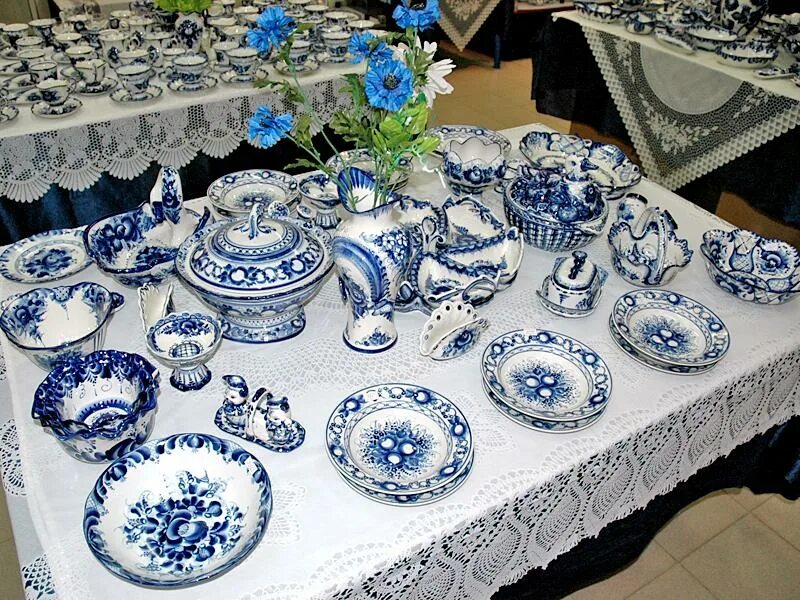 Полуфаянс гжели. Гжельская роспись кувшин. Гжель ухтомская. Гжель ухтомская. Гжель ухтомская.