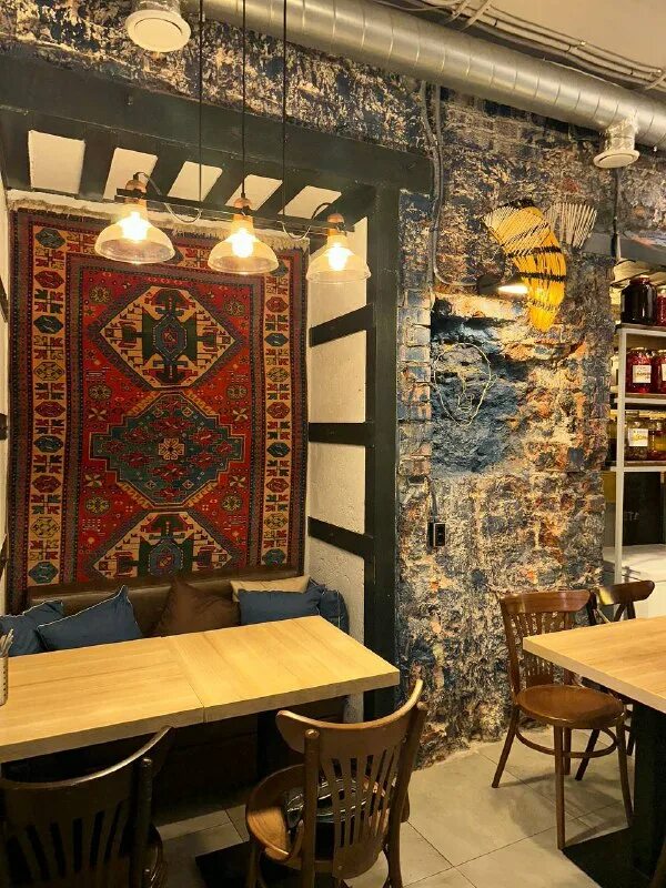 аутентичный бар