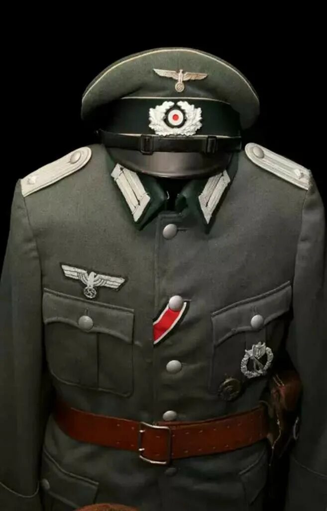 Хуберт майер сс. Плащ гестапо сс. Форма офицеров германии второй мировой войны. Форма офицера ваффен сс. Зепп дитрих.