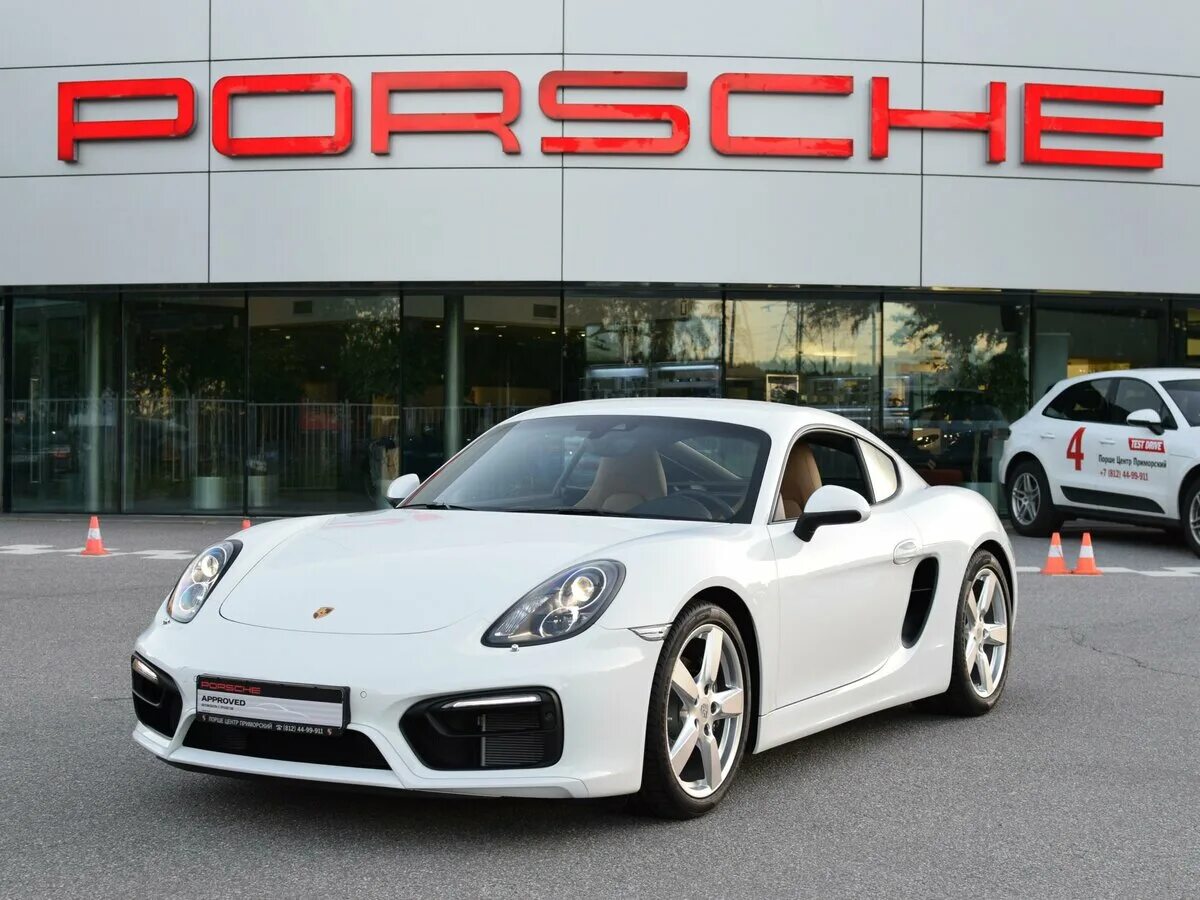 Порше сколько лошадиных. Порше 2 дверный. Порш белый спортивный. Porsche недорогой. Порше дешевый.