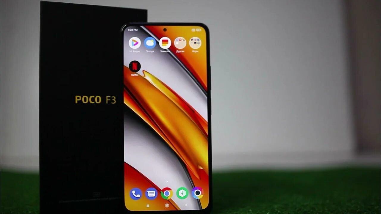 Poco f5 12 256 global. Poco f3. Poco f3 обзор. Poco f3 экран. Poco f5 экран.