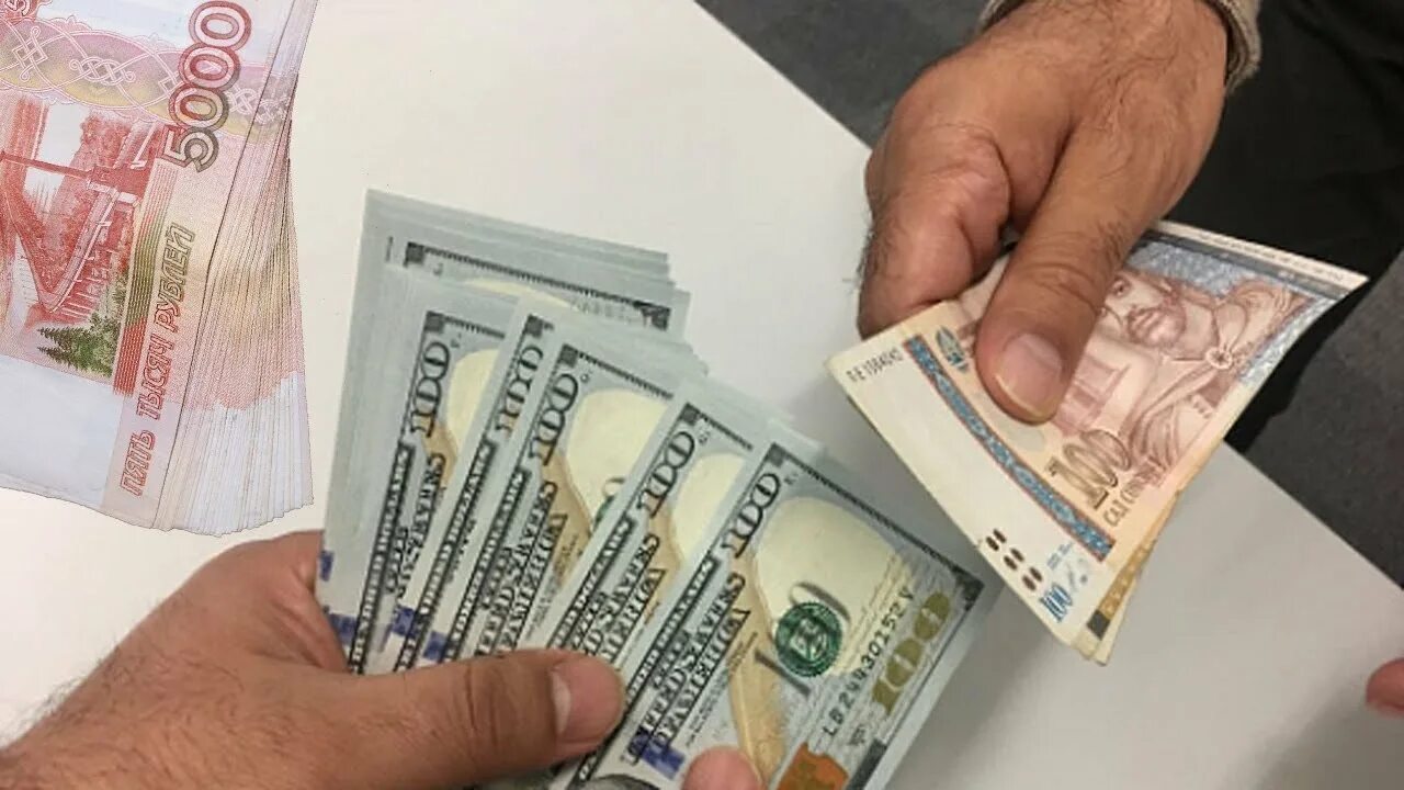 Сум таджикистан. Деньги Таджикистана. Доллар в Таджикистане. Доллар на Сомони. Таджикская валюта.